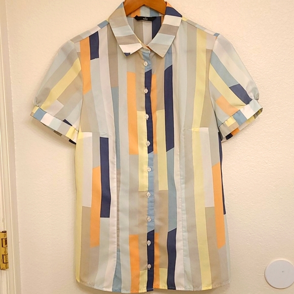 Nife Button Up Blouse - Picture 1 of 6